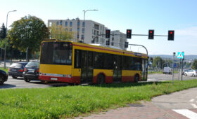 Auto­busy nisko­emi­syjne w zrów­no­wa­żo­nym roz­woju miast